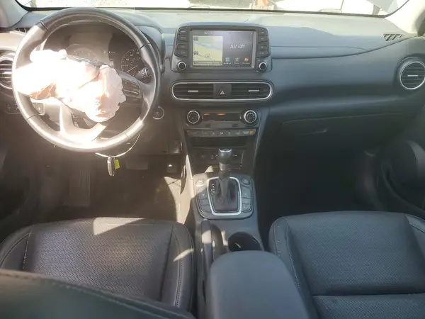 KM8K5CA59KU389377 2019 HYUNDAI KONA - Image 8