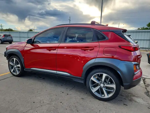 KM8K5CA59MU635931 2021 HYUNDAI KONA - Image 2