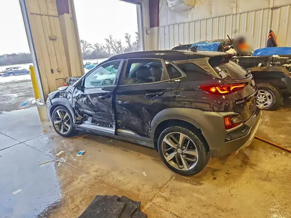 KM8K5CA5XMU643763 2021 HYUNDAI KONA - Image 2