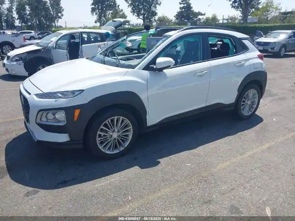 KM8K62AA0JU079430 2018 HYUNDAI KONA - Image 2