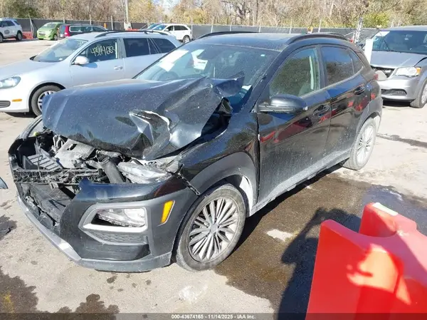 KM8K62AA1JU097001 2018 HYUNDAI KONA - Image 2