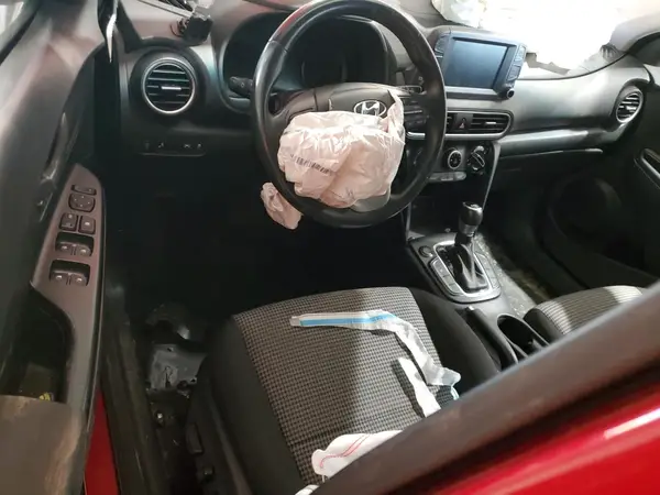 KM8K62AA1JU178760 2018 HYUNDAI KONA - Image 8