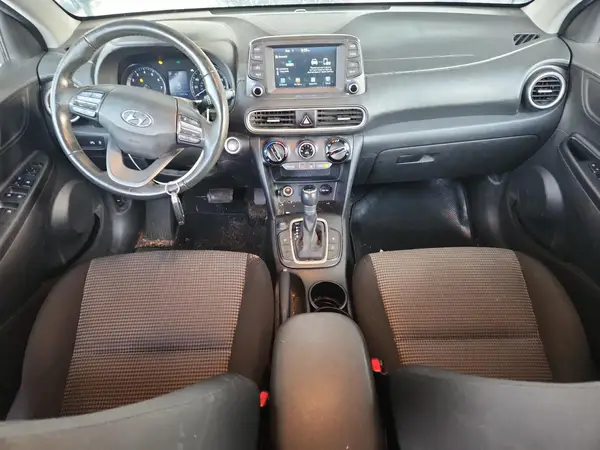 KM8K62AA2JU073967 2018 HYUNDAI KONA - Image 8