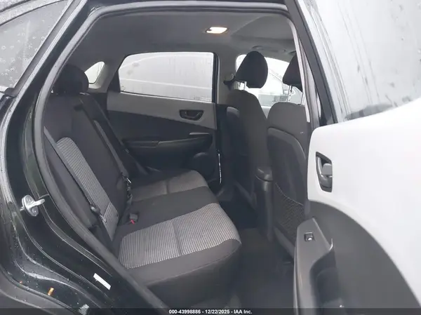 KM8K62AA2JU077114 2018 HYUNDAI KONA - Image 8