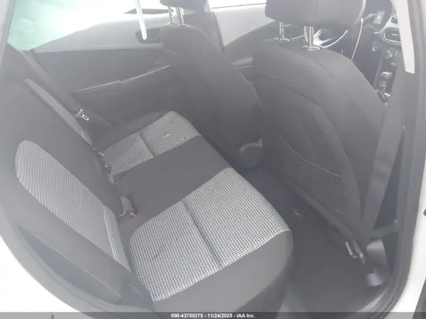 KM8K62AA2KU371842 2019 HYUNDAI KONA - Image 8