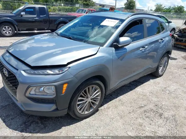 KM8K62AA3JU102621 2018 HYUNDAI KONA - Image 2