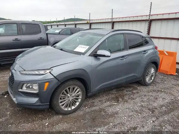 KM8K62AA3JU114929 2018 HYUNDAI KONA - Image 2