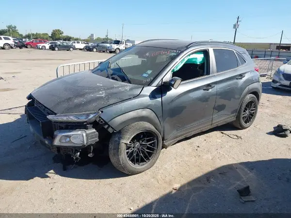 KM8K62AA3LU585417 2020 HYUNDAI KONA - Image 2