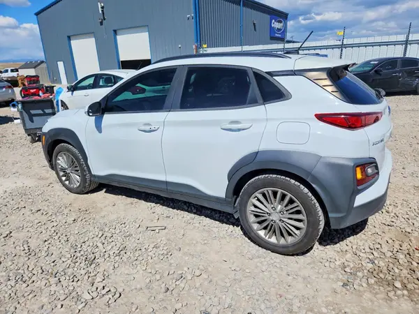 KM8K62AA4JU081634 2018 HYUNDAI KONA - Image 2