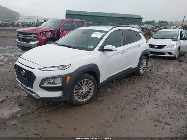 KM8K62AA4JU101588 2018 HYUNDAI KONA - Image 2