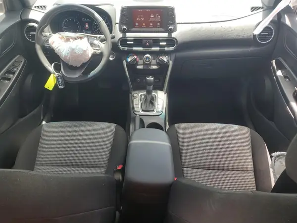 KM8K62AA4MU607765 2021 HYUNDAI KONA - Image 8