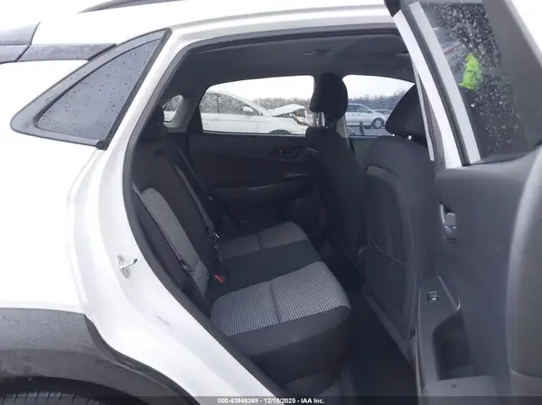 KM8K62AA5MU658871 2021 HYUNDAI KONA - Image 8