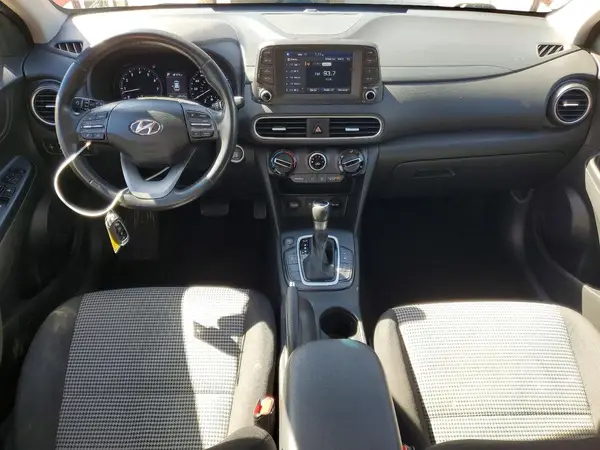 KM8K62AA6JU075916 2018 HYUNDAI KONA - Image 8