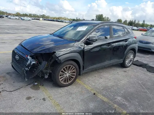KM8K62AA6JU114584 2018 HYUNDAI KONA - Image 2