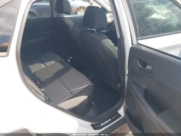 KM8K62AA6KU346104 2019 HYUNDAI KONA - Image 8