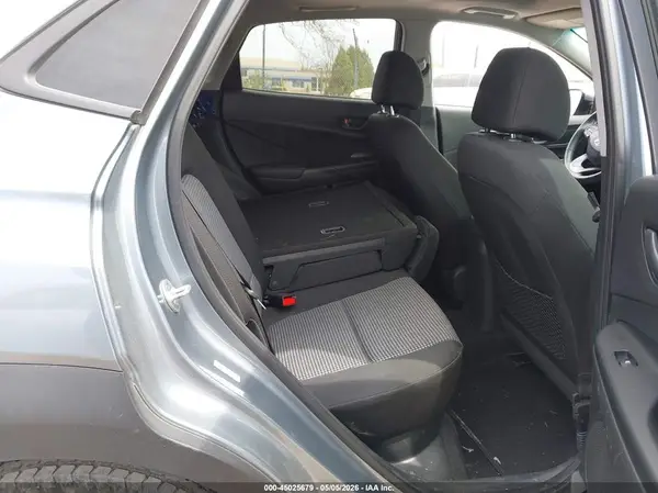 KM8K62AA6KU366756 2019 HYUNDAI KONA - Image 8