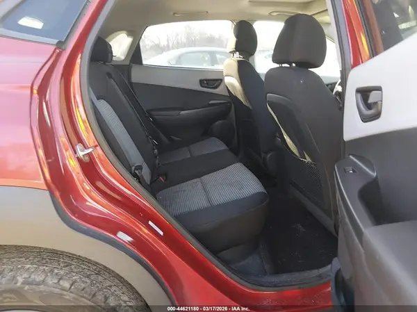 KM8K62AA7KU240647 2019 HYUNDAI KONA - Image 8