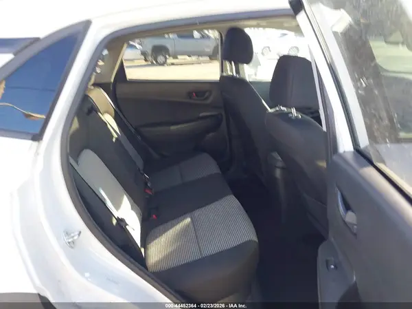 KM8K62AA7MU657298 2021 HYUNDAI KONA - Image 8