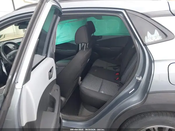 KM8K62AA8JU101397 2018 HYUNDAI KONA - Image 8