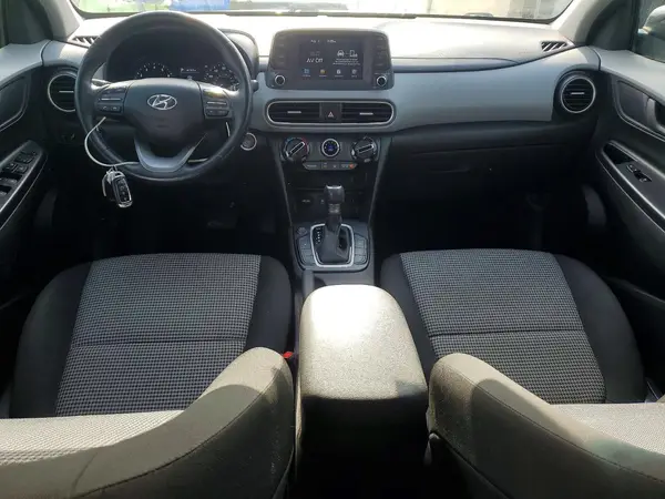 KM8K62AA8JU178738 2018 HYUNDAI KONA - Image 8