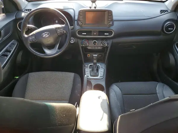 KM8K62AA8JU179341 2018 HYUNDAI KONA - Image 8