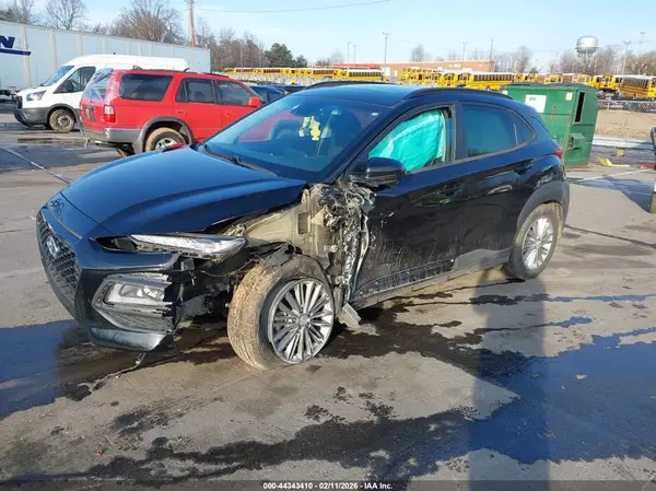 KM8K62AA8LU538240 2020 HYUNDAI KONA - Image 2
