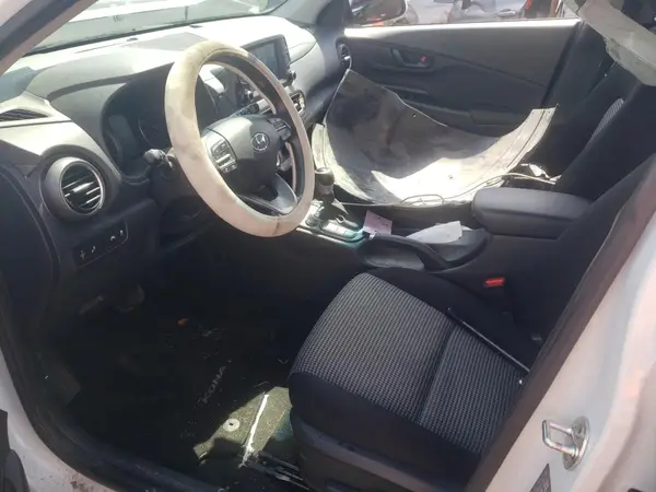 KM8K62AA8MU626111 2021 HYUNDAI KONA - Image 8