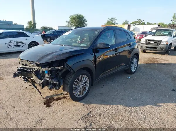 KM8K62AA8MU632605 2021 HYUNDAI KONA - Image 2