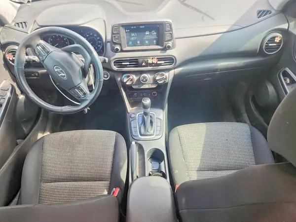 KM8K62AA8MU637450 2021 HYUNDAI KONA - Image 8