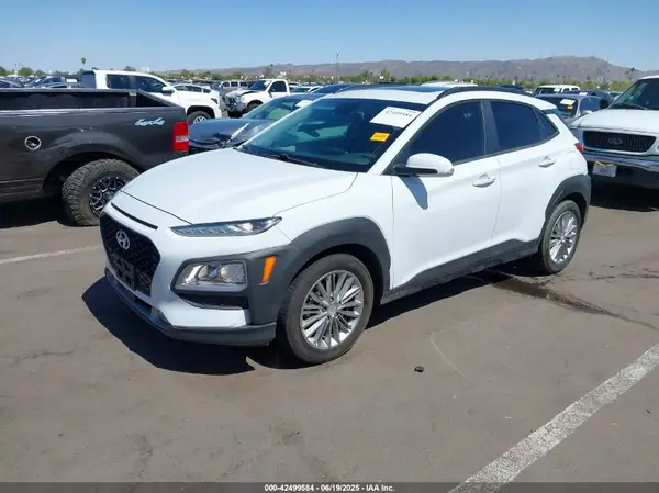 KM8K62AA9JU131282 2018 HYUNDAI KONA - Image 2