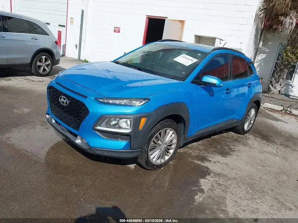 KM8K62AA9JU157624 2018 HYUNDAI KONA - Image 2