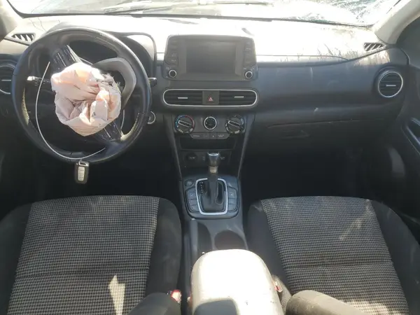 KM8K62AA9JU160720 2018 HYUNDAI KONA - Image 8