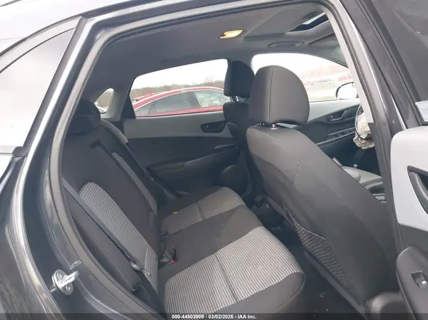 KM8K62AA9JU162404 2018 HYUNDAI KONA - Image 8