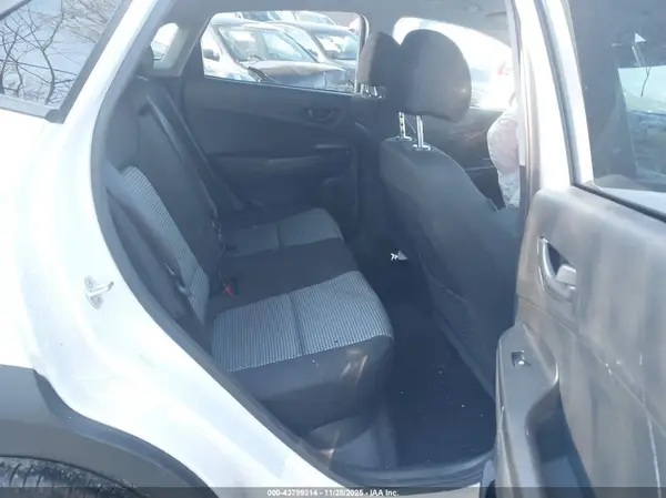 KM8K62AA9MU627526 2021 HYUNDAI KONA - Image 8