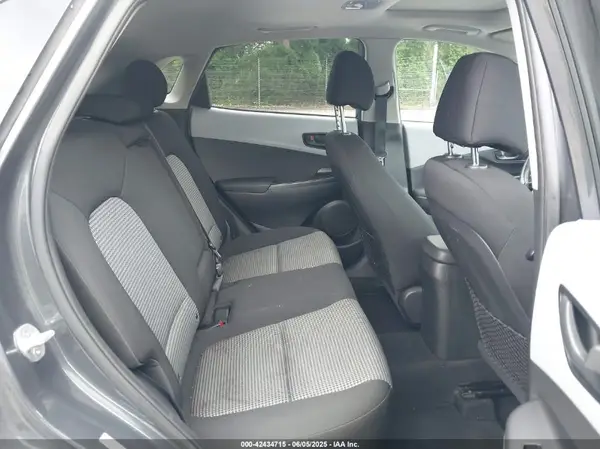KM8K62AAXJU099474 2018 HYUNDAI KONA - Image 8