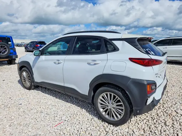 KM8K62AAXMU653990 2021 HYUNDAI KONA - Image 2
