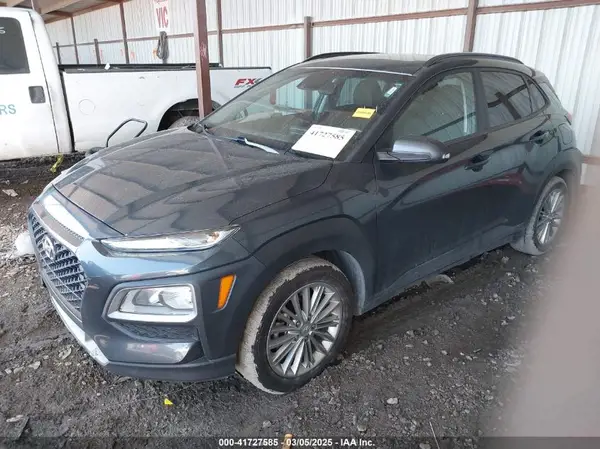 KM8K62AAXMU742796 2021 HYUNDAI KONA - Image 2