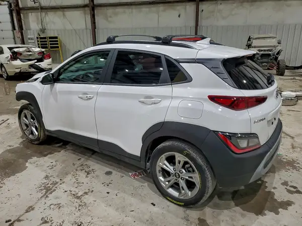 KM8K62AB0NU756071 2022 HYUNDAI KONA - Image 2