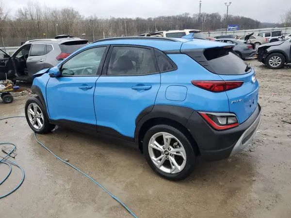KM8K62AB0NU761786 2022 HYUNDAI KONA - Image 2