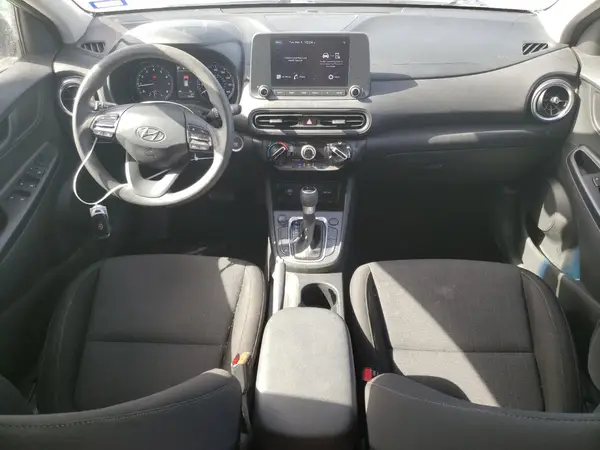 KM8K62AB0NU767121 2022 HYUNDAI KONA - Image 8