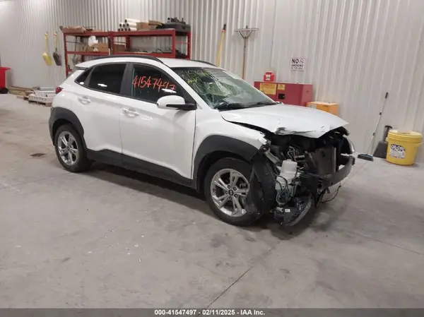 KM8K62AB0NU814275 2022 HYUNDAI KONA - Image 1