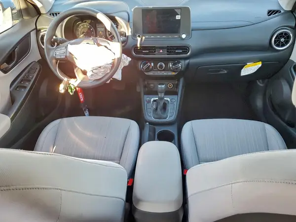 KM8K62AB0NU825972 2022 HYUNDAI KONA - Image 8