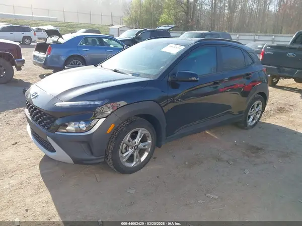 KM8K62AB0NU827978 2022 HYUNDAI KONA - Image 2