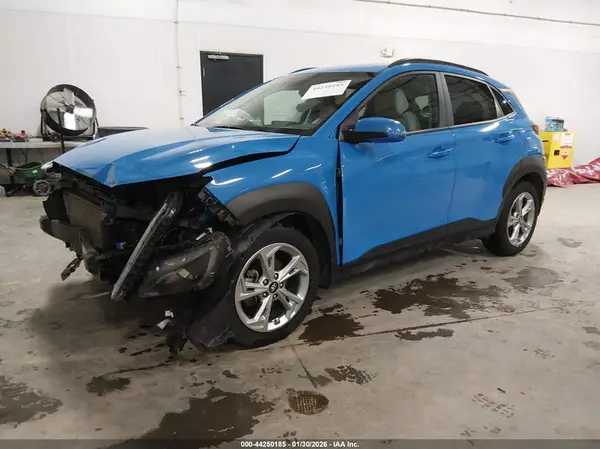 KM8K62AB0NU855246 2022 HYUNDAI KONA - Image 2