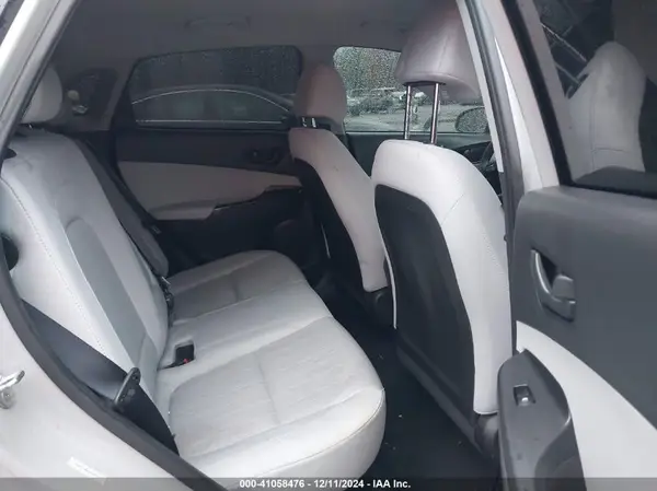KM8K62AB0NU866747 2022 HYUNDAI KONA - Image 8