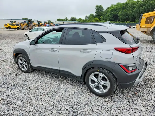 KM8K62AB0NU877960 2022 HYUNDAI KONA - Image 2