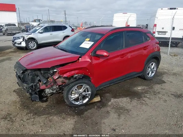 KM8K62AB0NU880387 2022 HYUNDAI KONA - Image 2