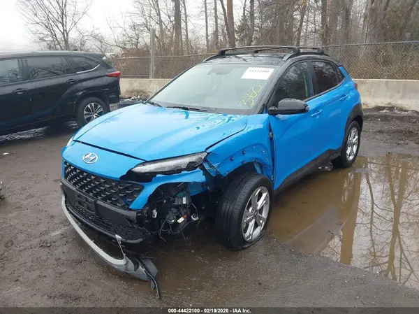 KM8K62AB0NU902209 2022 HYUNDAI KONA - Image 2