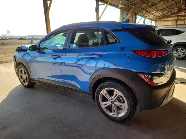 KM8K62AB0NU907488 2022 HYUNDAI KONA - Image 2