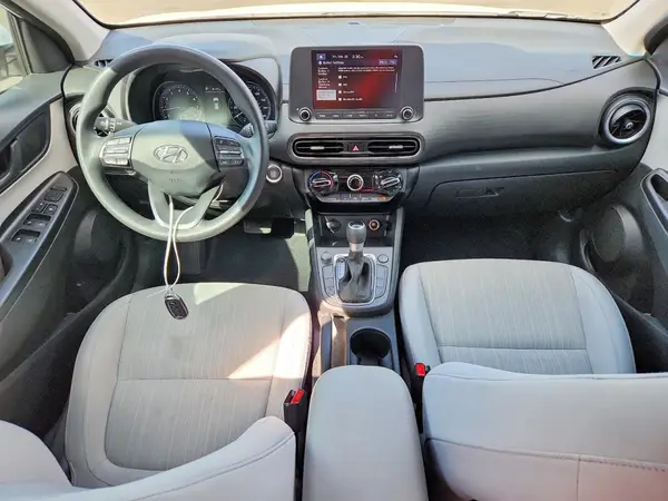 KM8K62AB0PU041424 2023 HYUNDAI KONA - Image 8